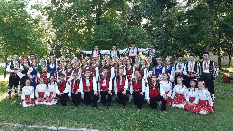 Община Симитли (121), СимитлиИнфо (3353), ФТА Веселие (425), Тайланд (3444), XIV Интернационален фолклорен фестивал (3445), Петчабури (3446)