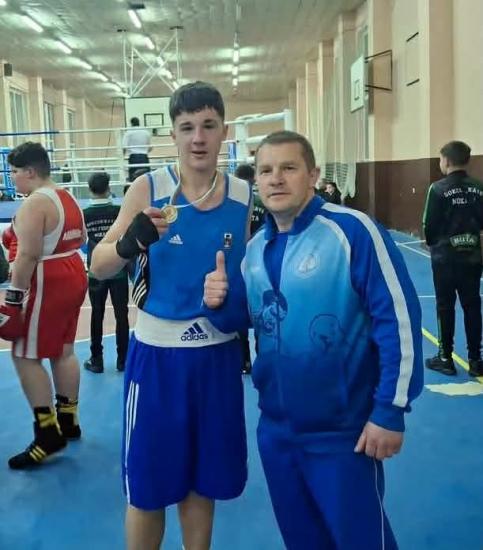 Община Симитли (121), Симитли Инфо (3418), Кристиян Тошев (3783), първо място (1422), състезание по бокс (3784), Купа България (3785), състезание по бокс – ДЛОП (3786)