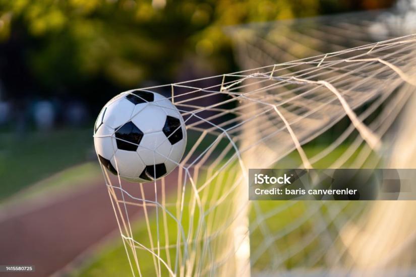 Старшата на Септември (2054), загуба (1454), домакинска загуба (2188), Антонио Дамянов