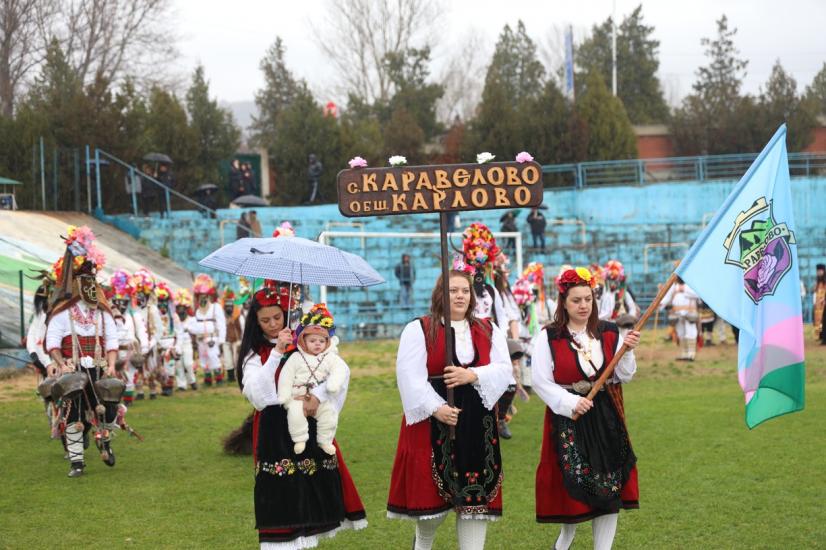 Община Симитли (121), Симитли Инфо (3418), „Симитлия – Древната земя на кукерите“ 2026 (3349), фестивал (615), кукери (78), Белодрешковци (3574), Кукерска група „Белодрешковци“ (3575), село Каравелово (3576)