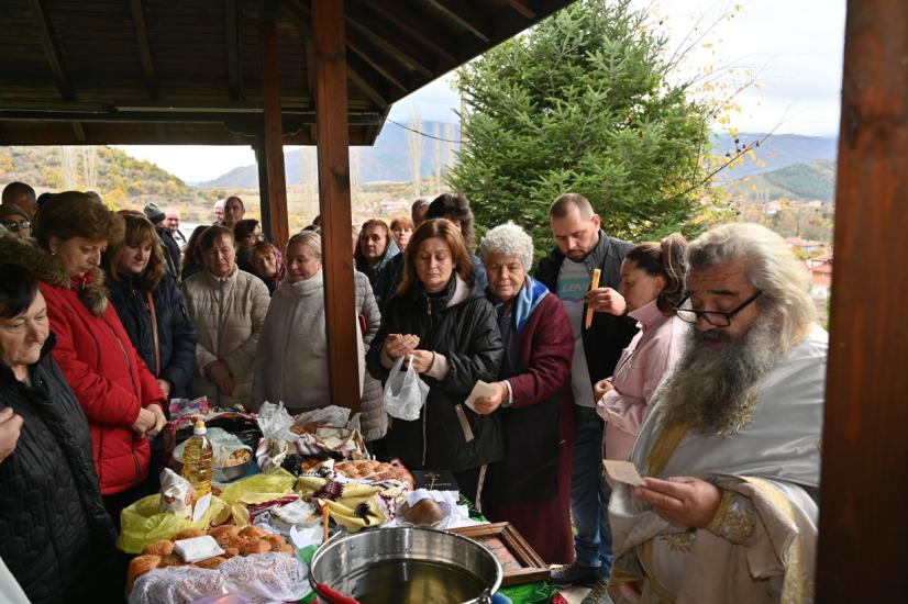 Община Симитли (121), Апостол Апостолов (206), Свети Мина (912), квартал Ораново (1631), Стефан Апостолов (118), курбан за здраве (848)