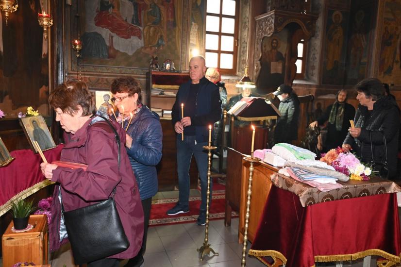 Ден на християнското семейство (1768), християнско семейство, традиции (857), СимитлиИнфо (3353), Празник (38), Семейството (2763), Апостол Апостолов (206)