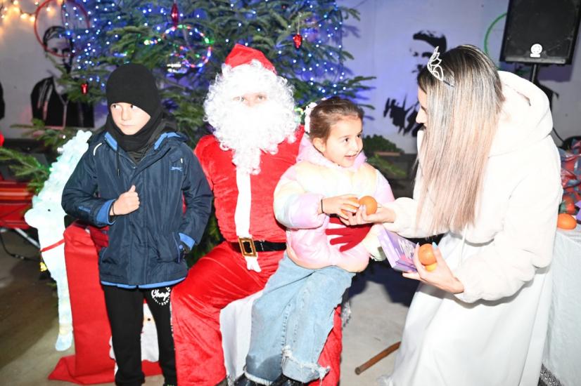 Община Симитли (121), СимитлиИнфо (3353), Апостол Апостолов (206), Дядо Коледа (725), Петьо Борисов (2277), Коледни светлини (1002)