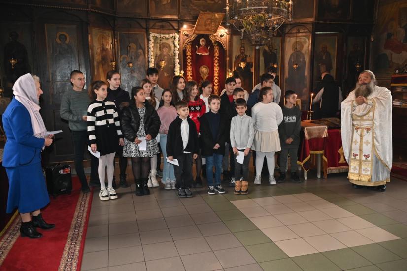 Община Симитли (121), СимитлиИнфо (3353), Благотворителност (343), Неделно училище (646)