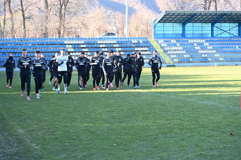 Септември Симитли (22), ФК Септември (81), Симитли Инфо (3418), Община Симитли (121), първа контрола (1921)