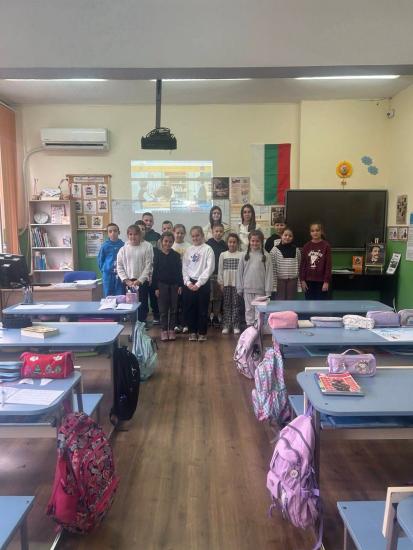 Община Симитли (121), СимитлиИнфо (3353), ОбУ „Паисий Хилендарски“ – Долно Осеново (1303), информационна кампания (3408), ученици (129), телефон 116 111– националната линия за помощ на деца, национална линия, 