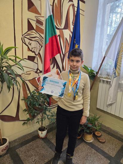 Община Симитли (121), Симитли Инфо (3418), Малък математически гений Кристиян Владимиров Памуклийски (3787), международното състезание „Математика без граници“ (3788), математически гений (3789), успехи (2976)