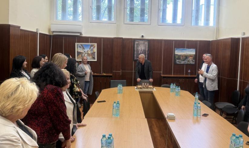 Симитли, Апостол Апостолов, рожден ден