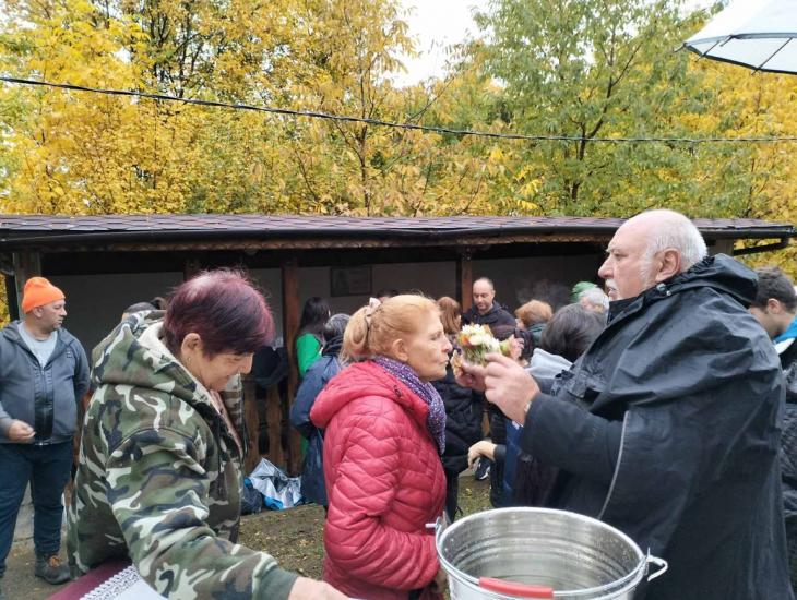 Община Симитли (121), село Брежани (474), Свети Лука (1140), Петьо Борисов (2277)