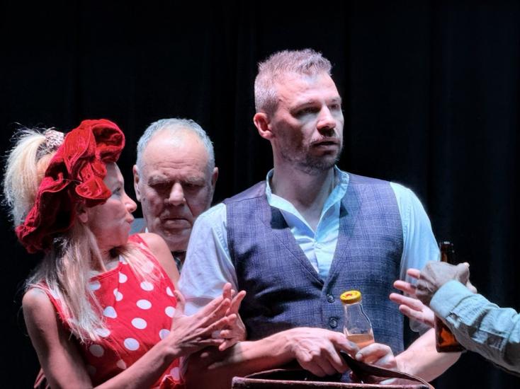 Община Симитли (121), СимитлиИнфо (3353), Апостол Апостолов (206), Милионерът, театър Дупница (3403), комедия, представление (2566)