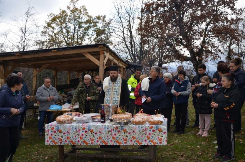 Община Симитли (121), Симитли Инфо (3418), село Брежани (474), Никулден (708), параклис Свети Никола