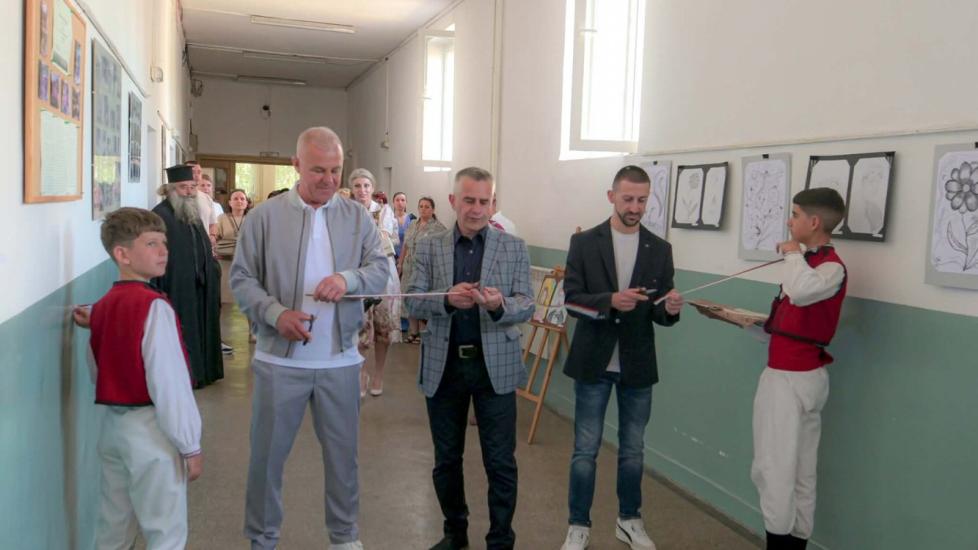 Община Симитли (121), Апостол Апостолов (206), STEM кабинет (3898), СУ Симитли (216)
