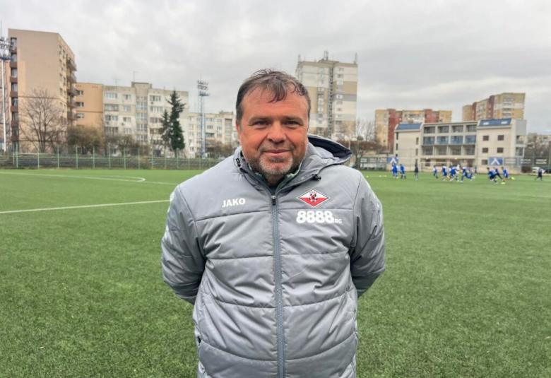 Община Симитли (121), Симитли Инфо (3418), Септември Симитли (22), ФК Септември (81), Петър Костурков (3447)