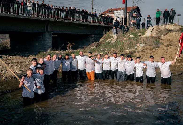 Черниче, Йордановден, река, ритуал