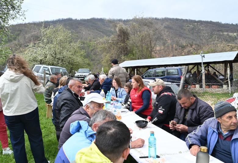 Община Симитли (121), Симитли Инфо (3418), Стефан Апостолов (118), Веселин Топузов (224), Павлина и Кирил Добрински, курбан (493), параклис Възкресение Христово“ (1354), местност Ширината (3060), Великден (276)