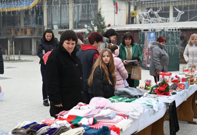 Община Симитли (121), СимитлиИнфо (3353), село Полена (907), Веселин Топузов (224), Стефан Апостолов (118), Благотворителен базар (1004), Нов параклис (650)