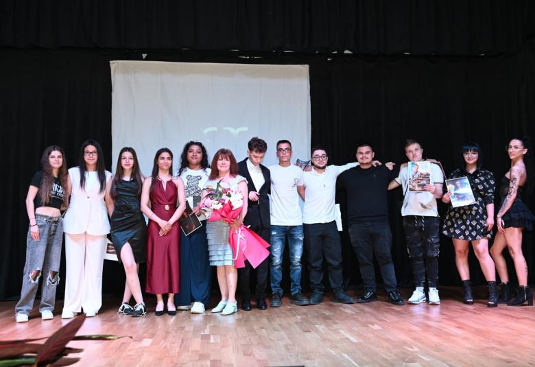 Община Симитли (121), Симитли Инфо (3418), Апостол Апостолов (206), СУ Симитли (216), Випуск 2026 година, тържество (416)