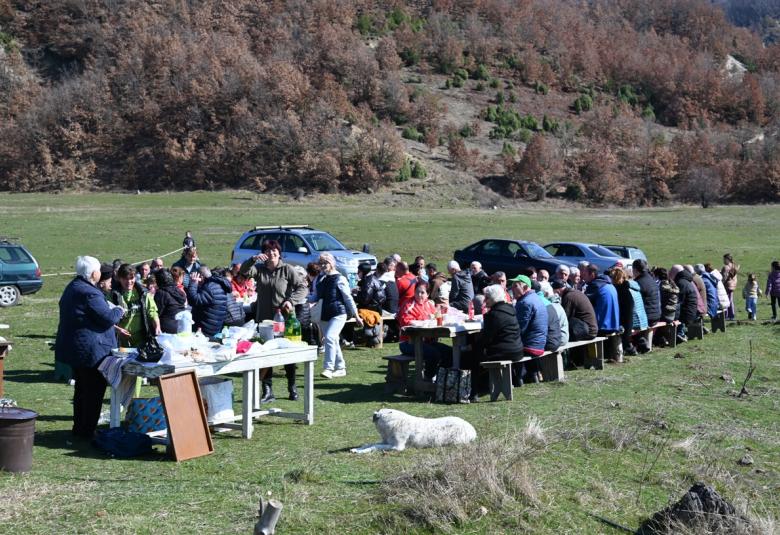 Община Симитли (121), Симитли Инфо (3418), Апостол Апостолов (206), Стефан Апостолов (118), Тодоровден (281), село Брежани (474), водосвет (1759), Петьо Борисов (2277)