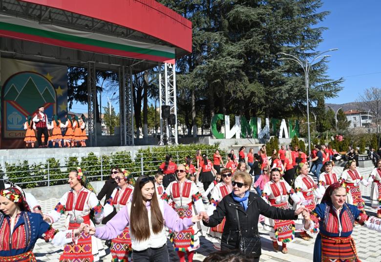 Община Симитли (121), Симитли Инфо (3418), Апостол Апостолов (206)