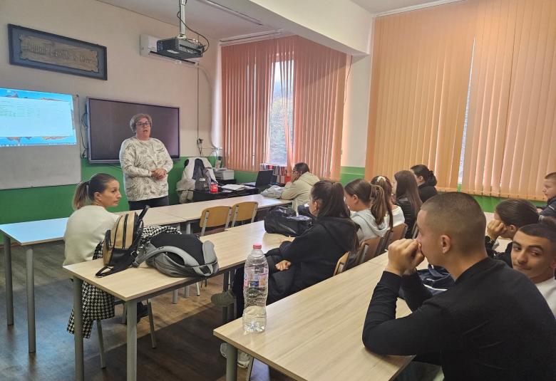 Община Симитли (121), село Долно Осеново (1050), ОбУ „Паисий Хилендарски“ – Долно Осеново (1303), образователна беседа (3337), РЗИ - Благоевград (2498)