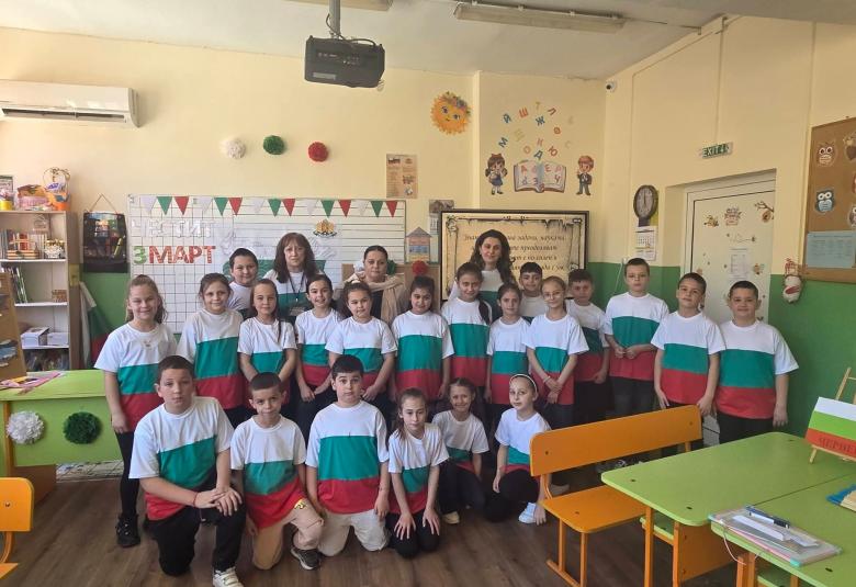 Община Симитли (121), Симитли Инфо (3418), ОбУ „Паисий Хилендарски“ – Долно Осеново (1303), открит урок (1259), ученици (129), STEM (3699)