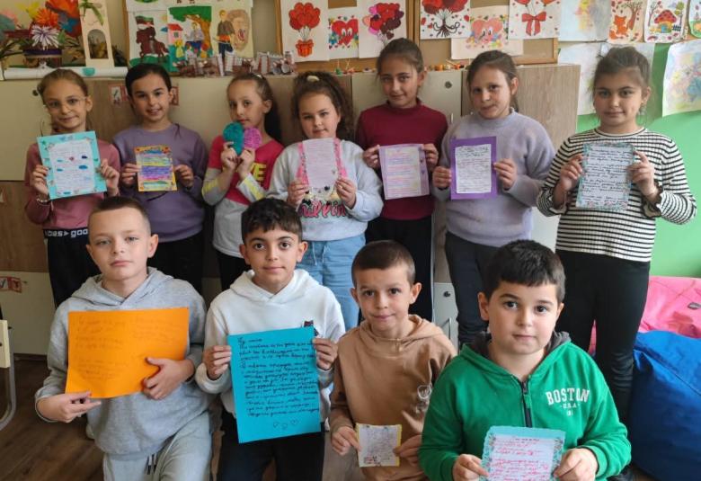 Община Симитли (121), Симитли Инфо (3418), 8 март (262), ОбУ „Паисий Хилендарски“ – Долно Осеново (1303), Ден на майката (3717), Празник (38)