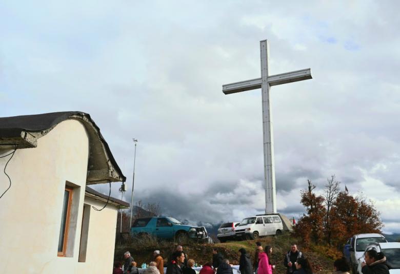 Община Симитли (121), Апостол Апостолов (206), СимитлиИнфо (3353), село Ракитна (951), параклис Свети Александър Невски (3402), Св. Александър Невски (694), храмов празник (604), параклис (909), връх „Кръста“ (950), екопътека (2777), Орлински (2778), Стефан Костов (495), Стефан Апостолов (118)