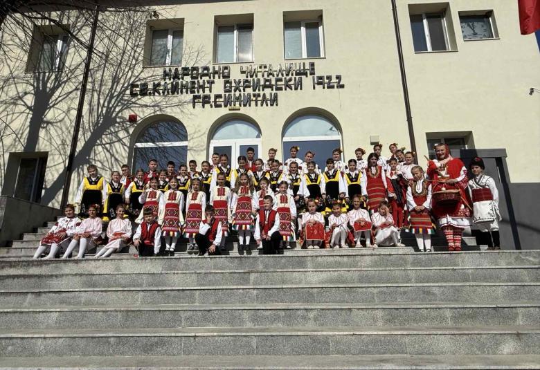 Апостол Апостолов,  Ден на самодееца, празник, първи март, поздравителен адрес, Баба Марта