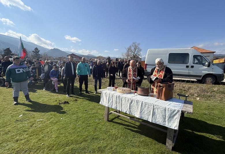 Община Симитли (121), Симитли Инфо (3418), Тодоровден (281), Апостол Апостолов (206), Стефан Апостолов (118), водосвет (1759), село Крупник (143), коне (792)