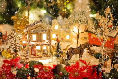 Община Симитли (121), СимитлиИнфо (3353), „Коледно село 2025“, Банско (1337), Коледа (699), Благотворителност (343), Марина Галчина, в помощ (2128)