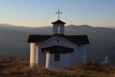 Община Симитли (121), Апостол Апостолов (206), Св. Александър Невски (694), храмов празник (604), вяра (1693), традиции (857), село Ракитна (951)