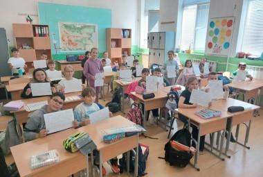 Община Симитли (121), Симитли Инфо (3418), ученици от СУ Симитли (3732), СУ „Св. Св. Кирил и Методий” (75), приказки (2814), Жана Георгиева, Анна Чорбаджийска, авторски приказки