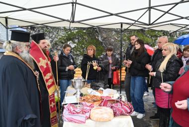 Община Симитли (121), Апостол Апостолов (206), село Брестово (1586), Свети Иван Рилски (1716), освещаване (2889), освещаване на параклиса Свети Иван Рилски, Стефан Апостолов (118), Георги Станков