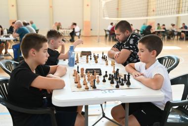 Община Симитли (121), Апостол Апостолов (206), шах фест 2025 (3101), Шах фест (1627), международно състезание (3195)