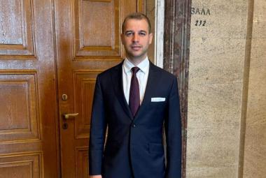 Стефан Апостолов, българския съд осъди ПАвел Стоименов, Павел Стоименов,клевети, обещетение