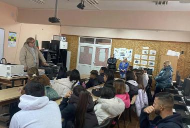 Община Симитли (121), село Крупник (143), РЗИ - Благоевград (2498), СУ Крупник (330), СУ „Св. Св. Кирил и Методий” (75), здравни беседи (3343), здравни медиатори (2837)