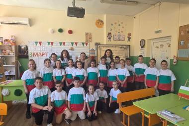 Община Симитли (121), Симитли Инфо (3418), ОбУ „Паисий Хилендарски“ – Долно Осеново (1303), открит урок (1259), ученици (129), STEM (3699)