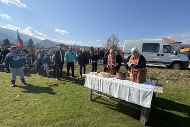 Община Симитли (121), Симитли Инфо (3418), Тодоровден (281), Апостол Апостолов (206), Стефан Апостолов (118), водосвет (1759), село Крупник (143), коне (792)