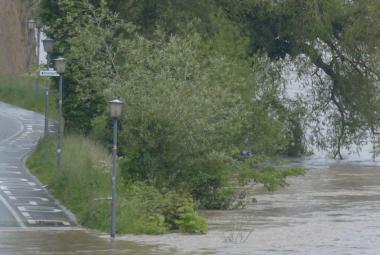 Община Симитли,  проливни дъждове, опасност, повишено внимание