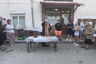 община Симитли, Васил Левски, село Крупник, курбан на улица Васил Левски, курбан